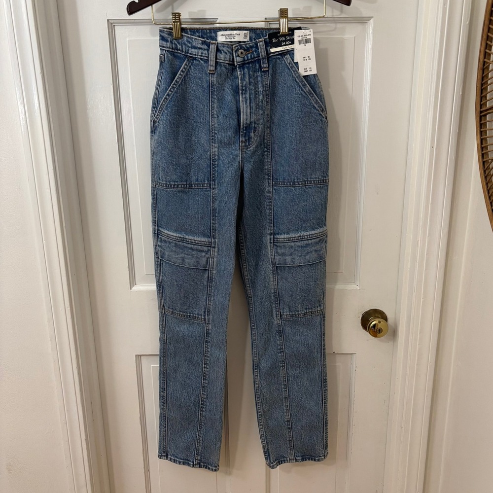 NEW Abercrombie Fitch 90s Straight High Rise Jeans Curve Love 24R Light‎ Wash